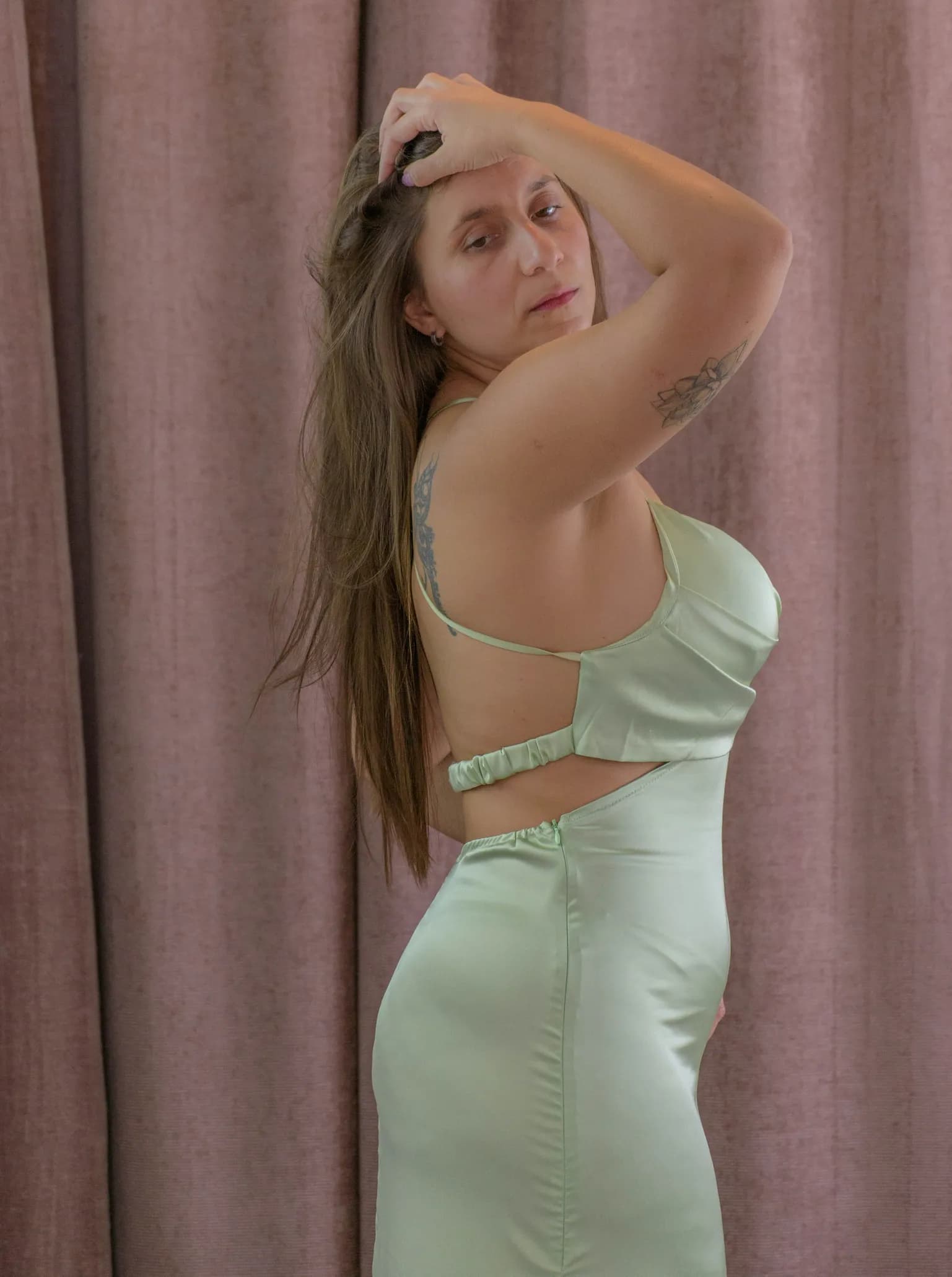 Vestido largo verde claro - - Imagen 2